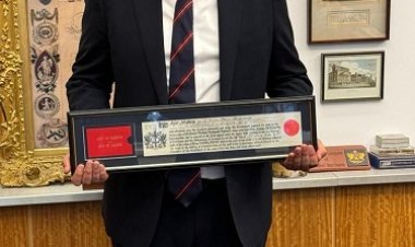 Indian Lawyer Gets Prestigious "Freedom of the City of London" Award