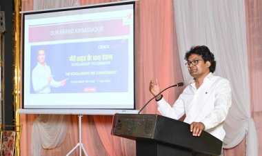 Crack Academy Honours 50 Educationists at its Award of Excellence Ceremony