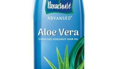 Get Rid of Frizzy Hair this Summer with this DIY Hair Mask for Soft and Nourished Hair