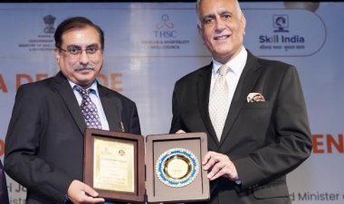 Frankfinn Institute of Air Hostess Training Receives Two Awards at the Tourism & Hospitality Skill Council's 10th Anniversary Celebration