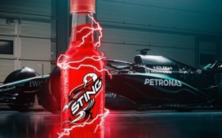 Blink and You'll Miss it: Sting Energy Drops a 2-second ad with Mercedes-AMG PETRONAS F1 Team