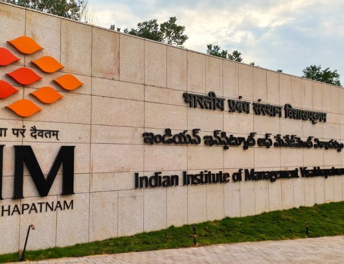 IIM Visakhapatnam invites applications for 4th batch of Executive MBA Programme