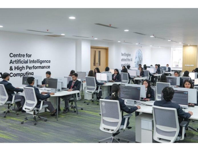 What Makes Graphic Era University More Than a Classroom Experience
