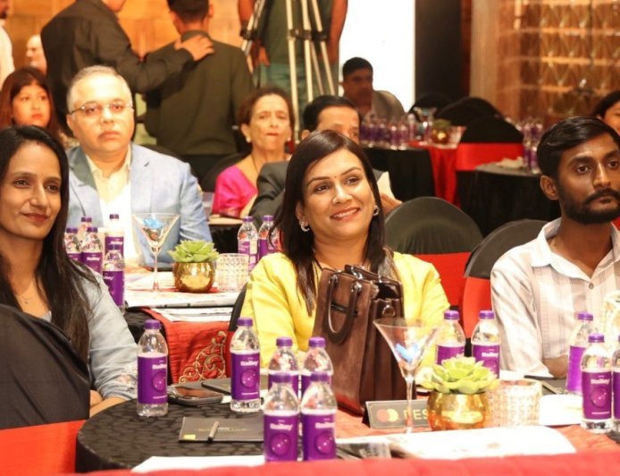 Surat Entrepreneur Piyushbhai Desai’s vision: Rs 7,500 in Educational Assistance for 21,000 girls