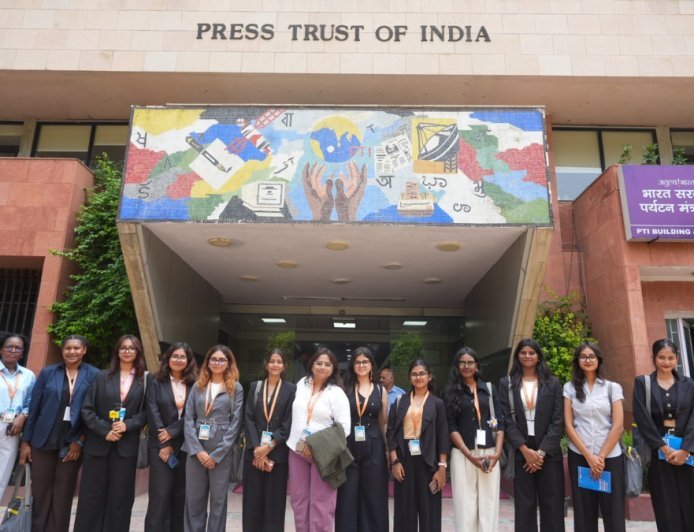 Parul University Journalism Students Complete Six-Day Delhi Media Leadership Tour Across India’s Top Newsrooms
